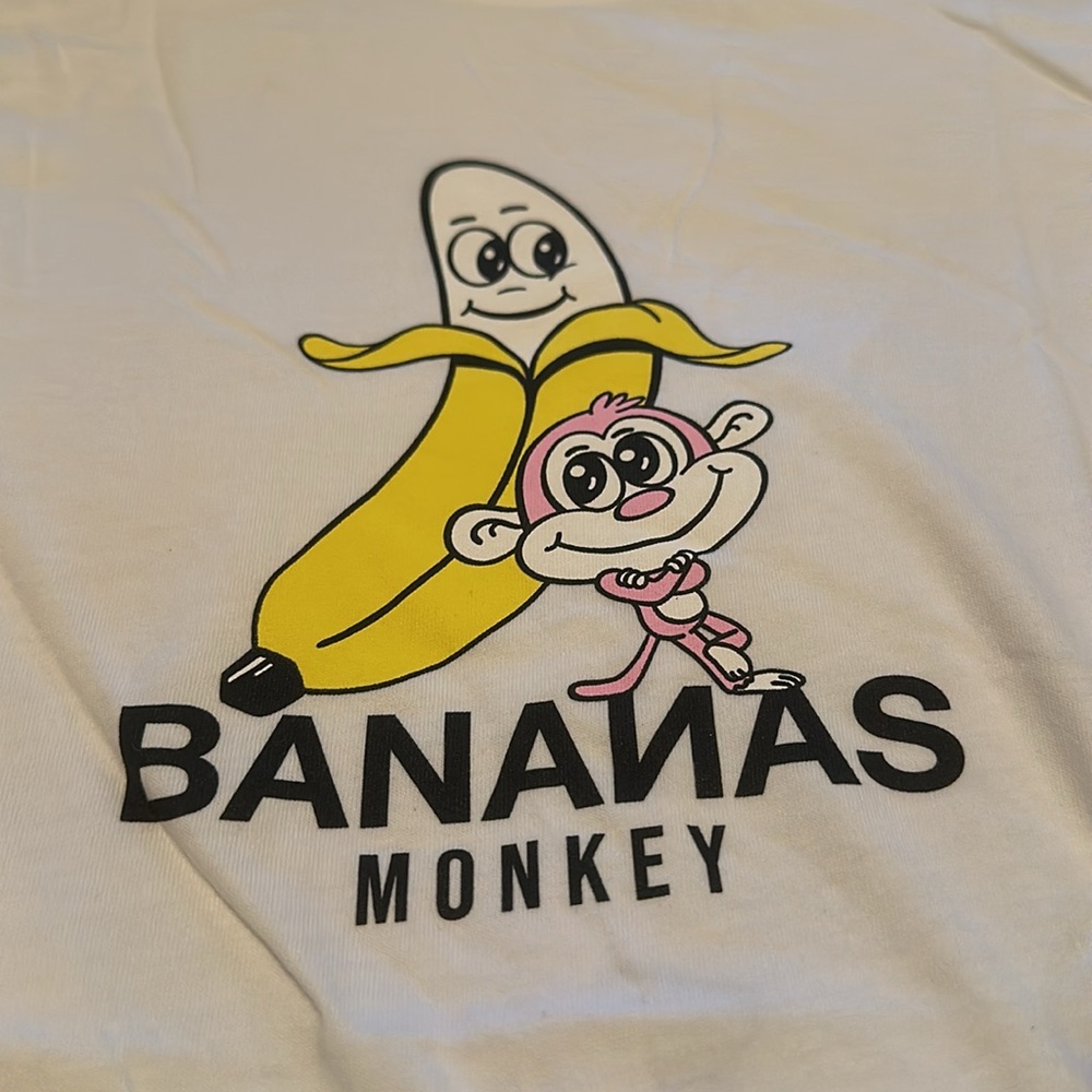 NWT & bag Bananas Monkey HOMIES tee size 7/L Unisex